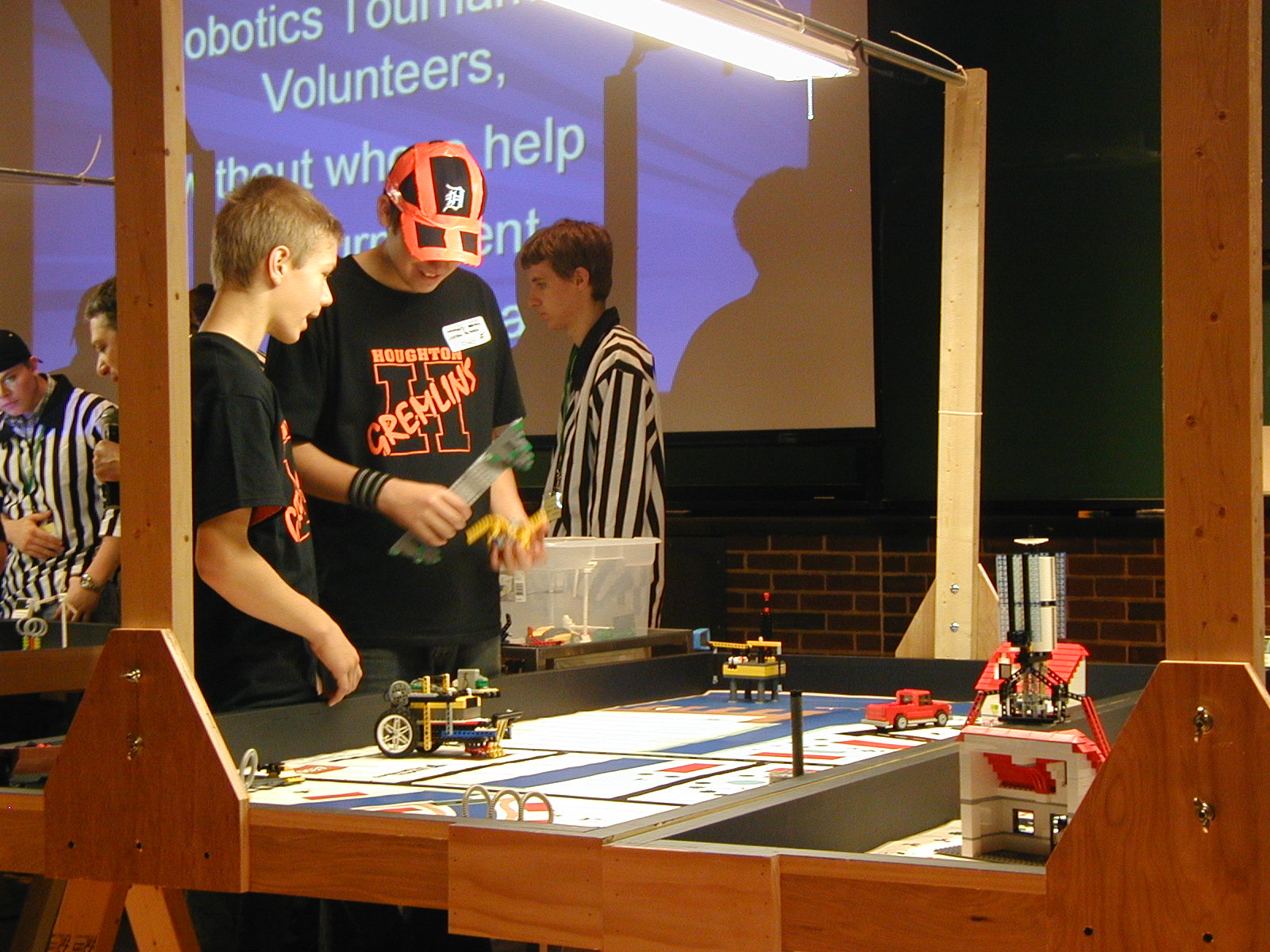 OLYMPUS DIGITAL CAMERA