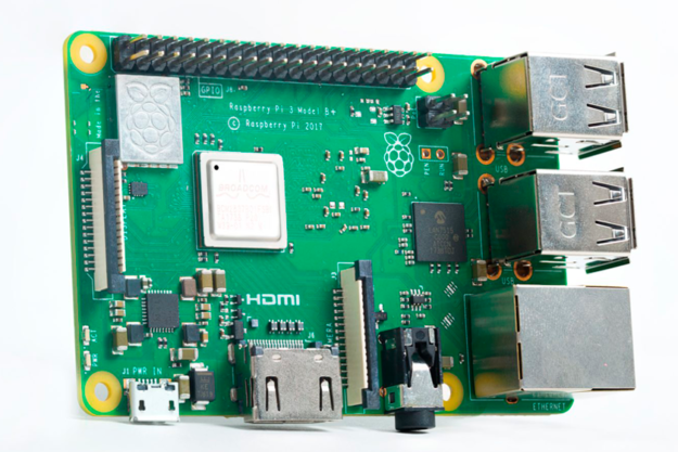 Nova Raspberry Pi 3 B+